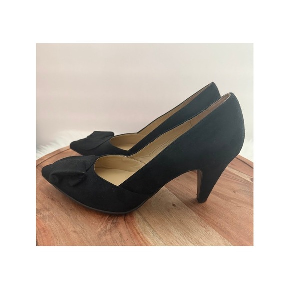 Naturalizer Black Suede Bow Pointed Toe Heels Women Size 8.5M Dress Shoes - Picture 3 of 9